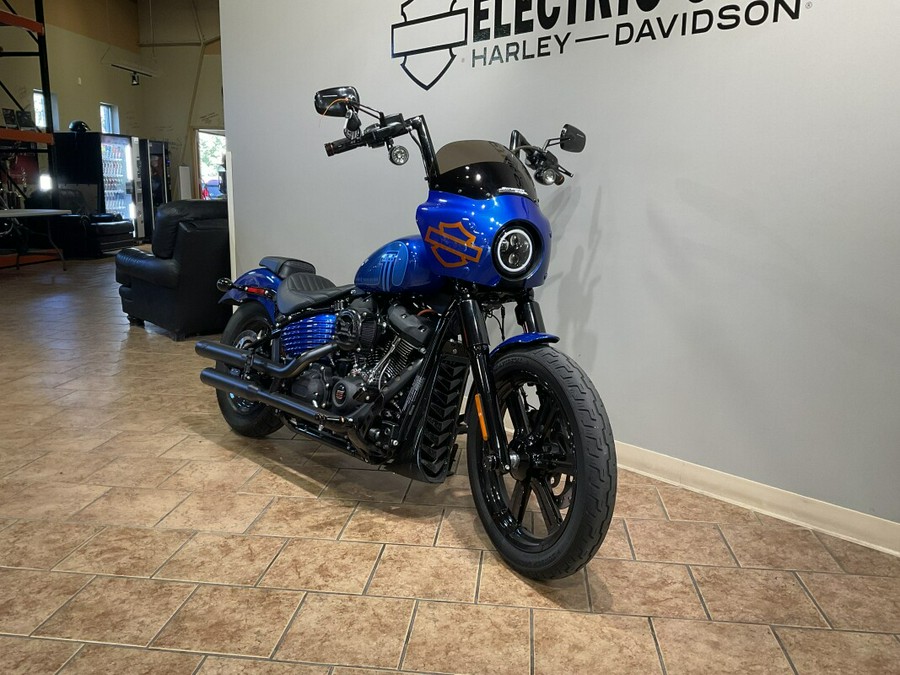 2024 Harley-Davidson® Street Bob® 114 Blue Burst FXBBS