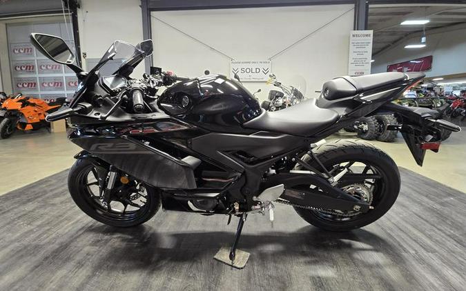 2026 YZF-R3 ABS