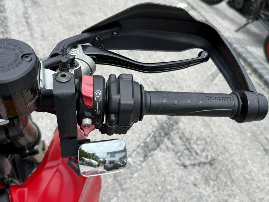 2024 Ducati Hypermotard 698 Mono