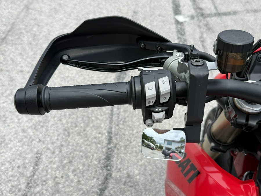 2024 Ducati Hypermotard 698 Mono