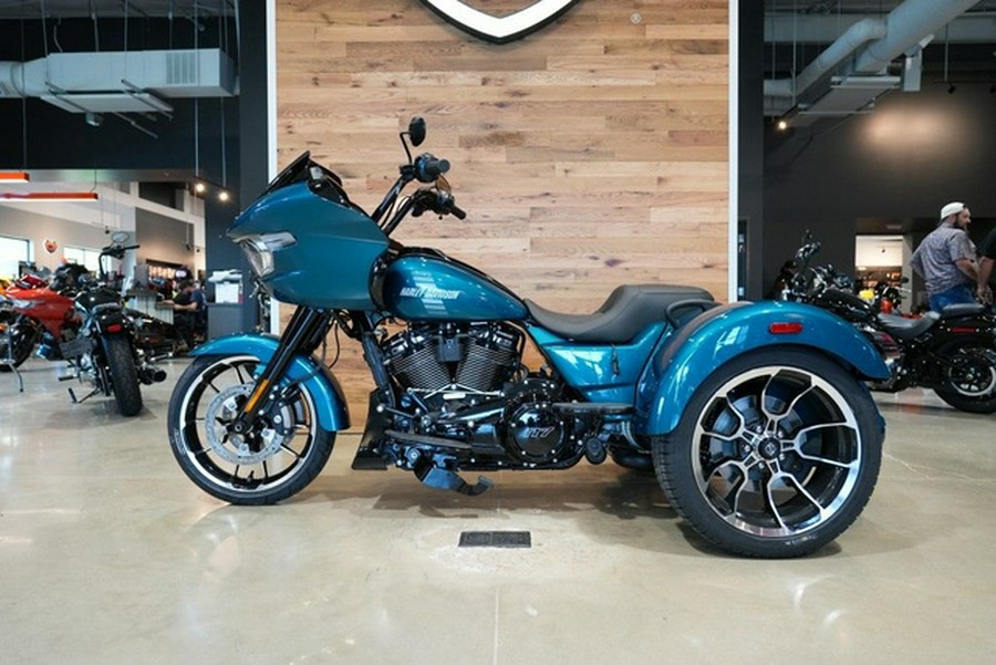 2026 Harley-Davidson Trike FLTRT - Road Glide 3