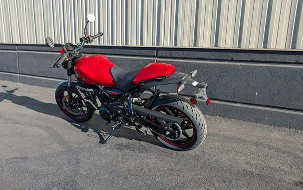2027 Royal Enfield Guerrilla 450 Apex Red