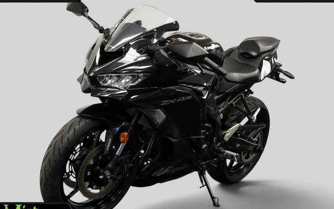 2024 Kawasaki Ninja ZX-4RR KRT