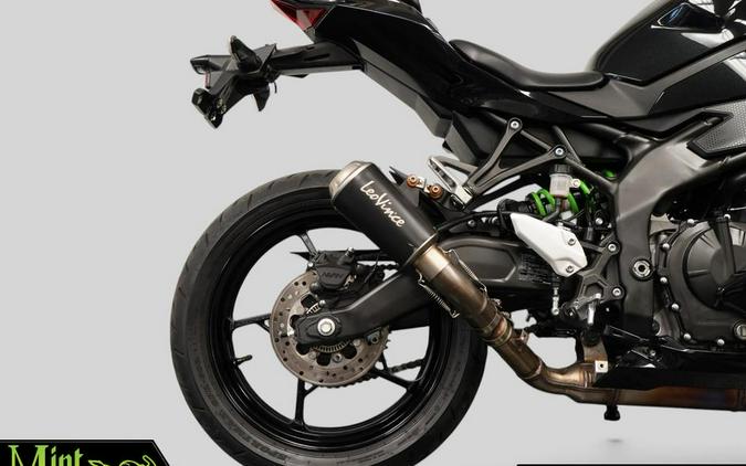 2024 Kawasaki Ninja ZX-4RR KRT