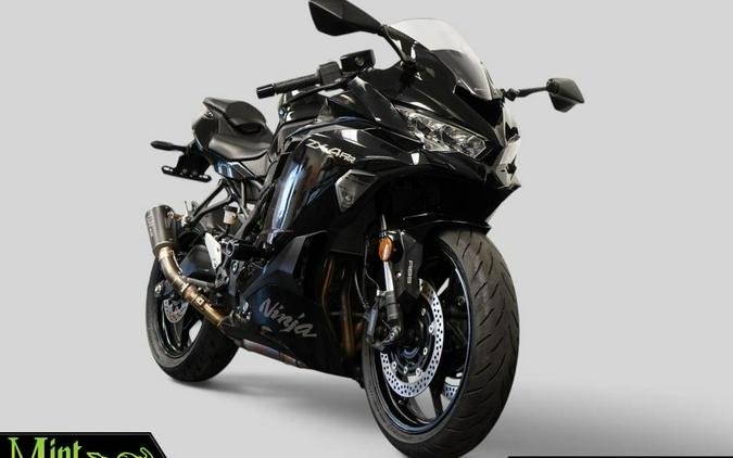 2024 Kawasaki Ninja ZX-4RR KRT