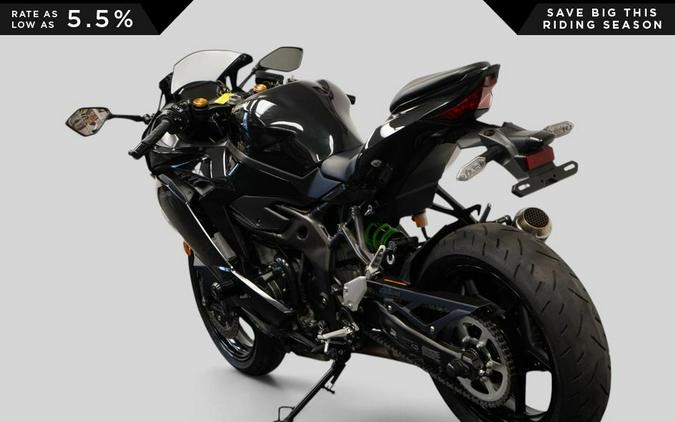 2024 Kawasaki Ninja ZX-4RR KRT