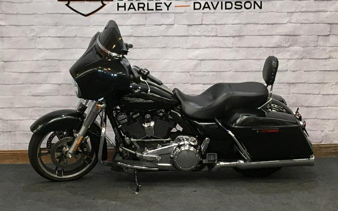 2018 Harley-Davidson Street Glide Black Tempest FLHX