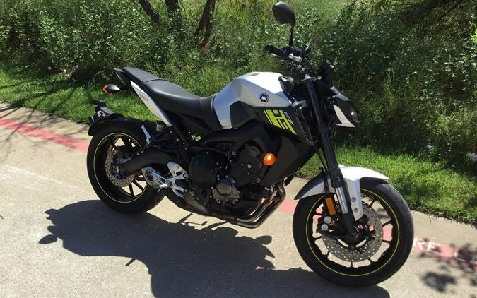 2017 Yamaha FZ-09