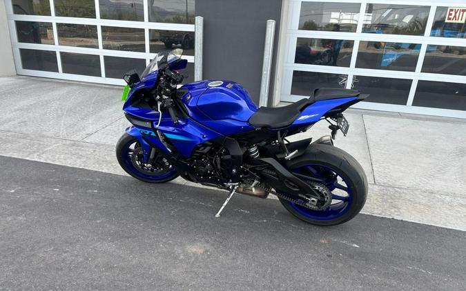2024 Yamaha YZF-R1