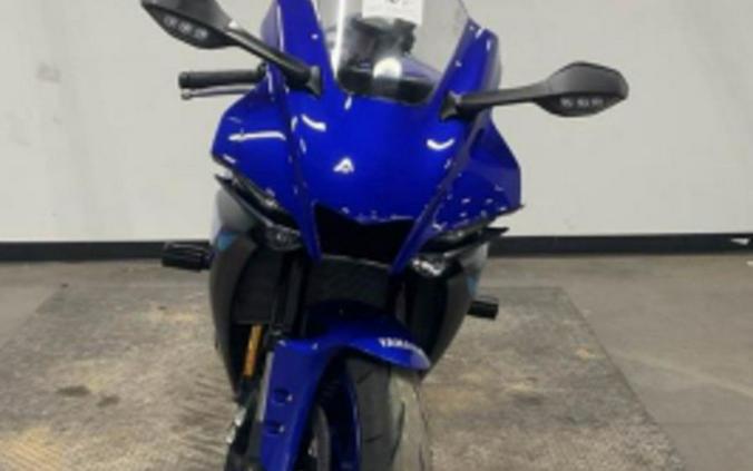 2024 Yamaha YZF-R1