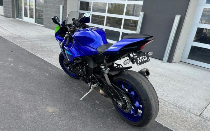 2024 Yamaha YZF-R1