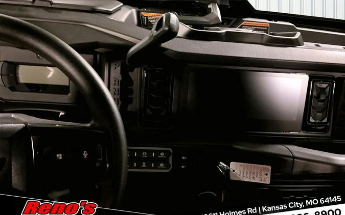 2026 Can-Am Defender MAX Lone Star Cab HD11