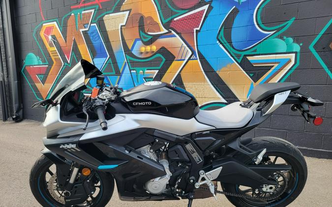 2025 CFMOTO 675SS