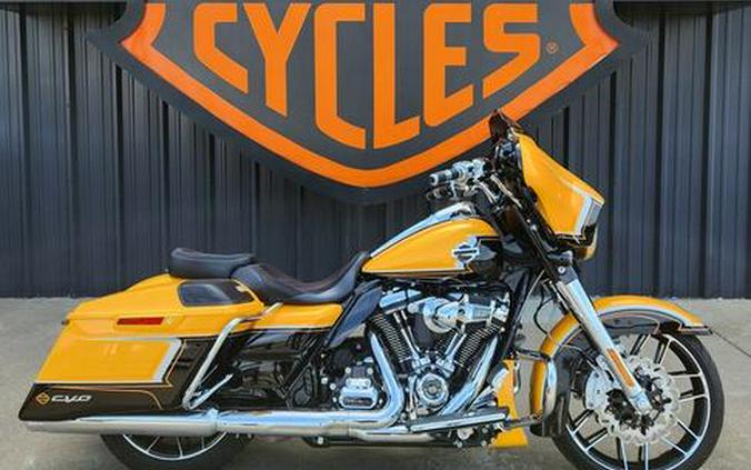 2022 Harley-Davidson® FLHXSE - CVO™ Street Glide®