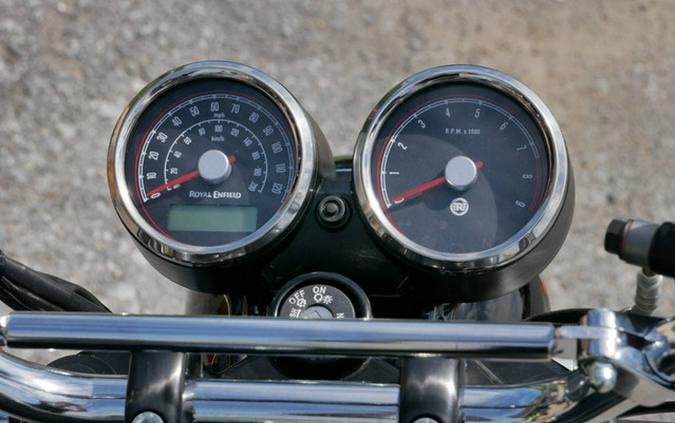 2025 Royal Enfield Super Meteor 650 Astral Black