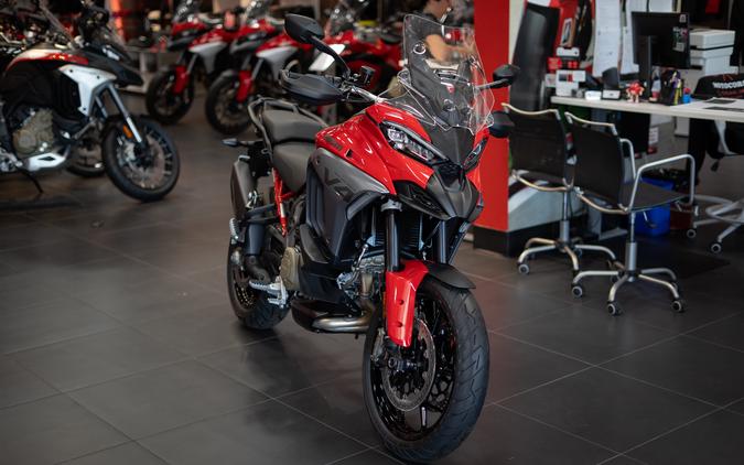 2025 Ducati Multistrada V4