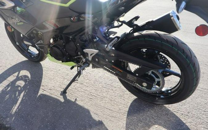 2026 Kawasaki Ninja® 500 ABS