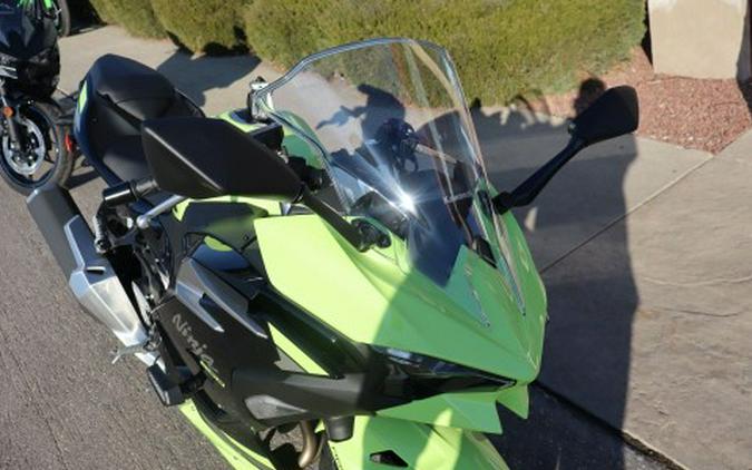 2026 Kawasaki Ninja® 500 ABS