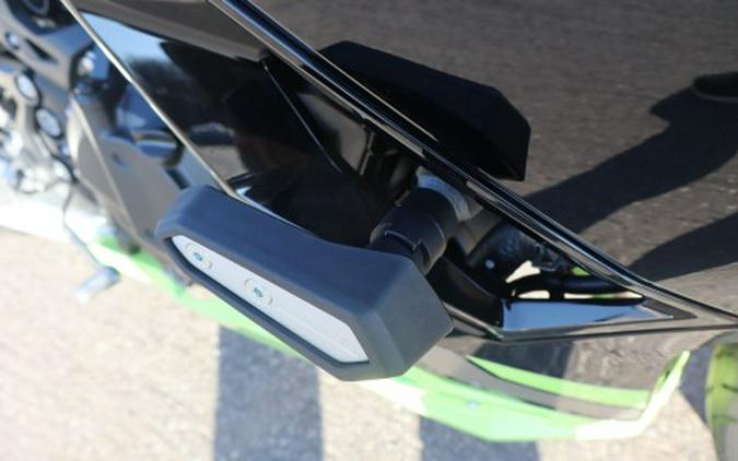 2026 Kawasaki Ninja® 500 ABS