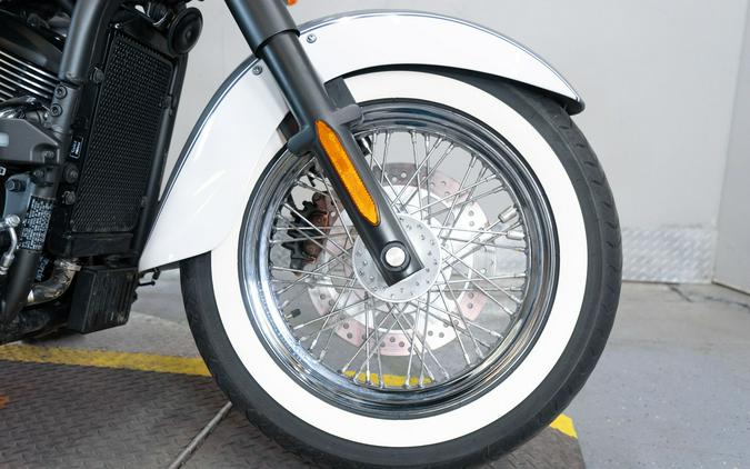 2024 Kawasaki Vulcan 900 Classic