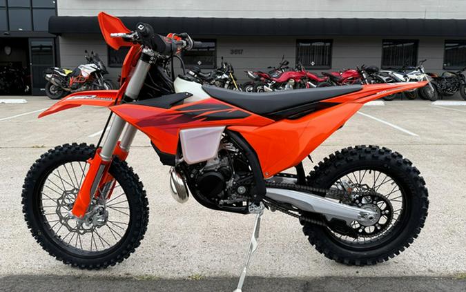 2027 KTM XC 300