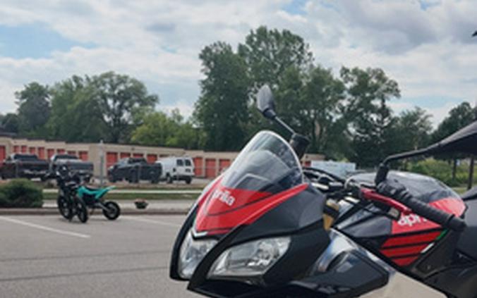 2017 Aprilia TUONO V4 1100 RR