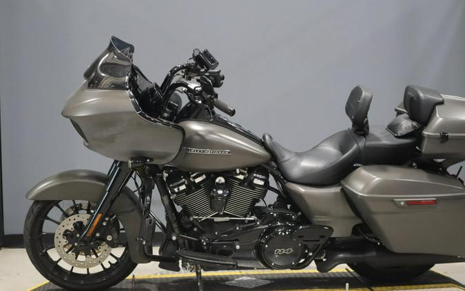 2019 Harley-Davidson Road Glide Special Industrial Gray Denim