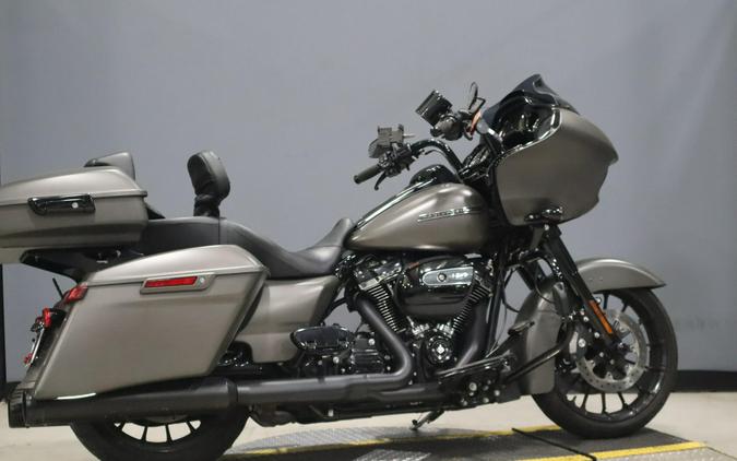 2019 Harley-Davidson Road Glide Special Industrial Gray Denim