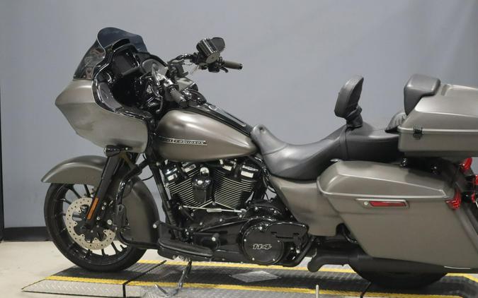 2019 Harley-Davidson Road Glide Special Industrial Gray Denim