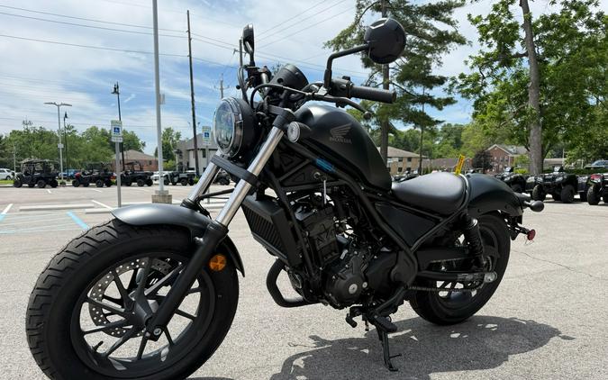 2026 Honda Rebel 300 E-Clutch