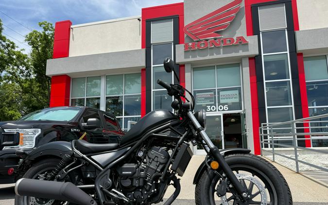 2026 Honda Rebel 300 E-Clutch