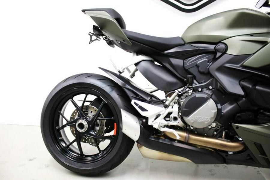 2025 Ducati Streetfighter V2