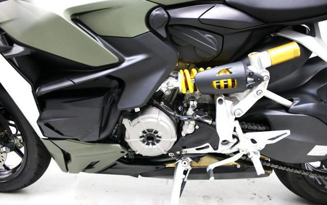 2025 Ducati Streetfighter V2
