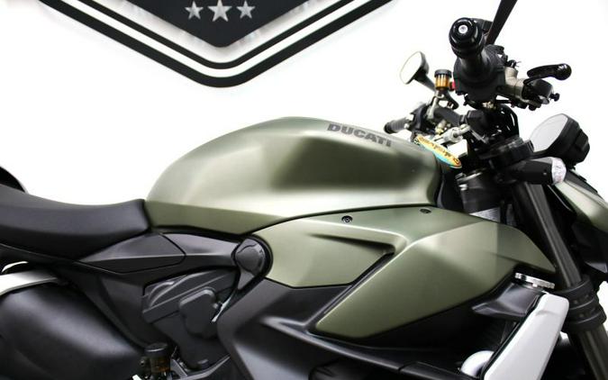 2025 Ducati Streetfighter V2