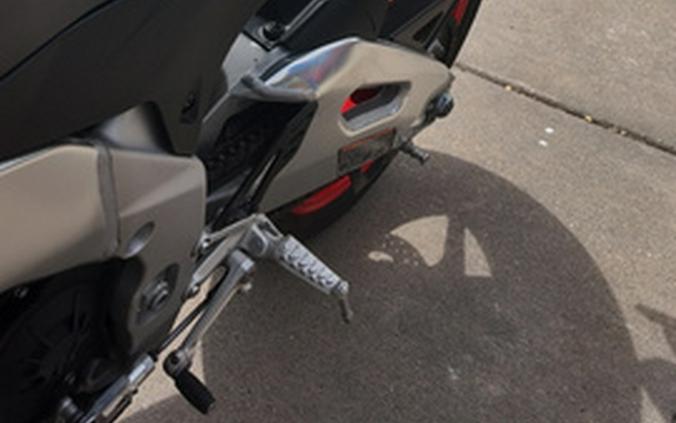 2020 Aprilia RSV4 RR