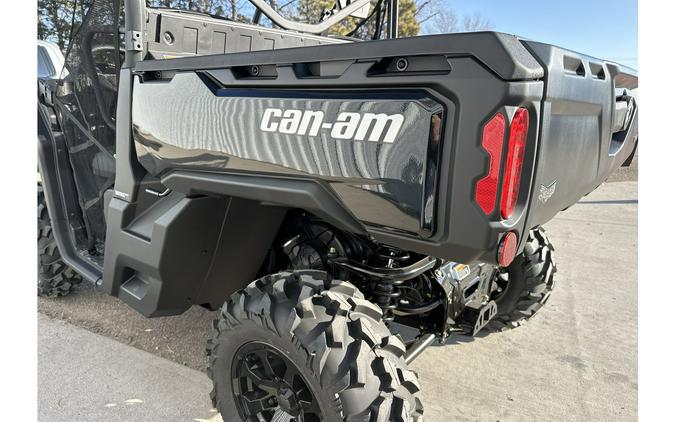 2024 Can-Am DEFENDER XT HD10