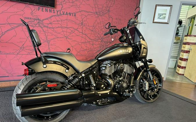 2023 Indian Motorcycle® Sport Chief Black Smoke