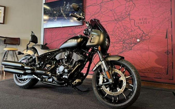 2023 Indian Motorcycle® Sport Chief Black Smoke