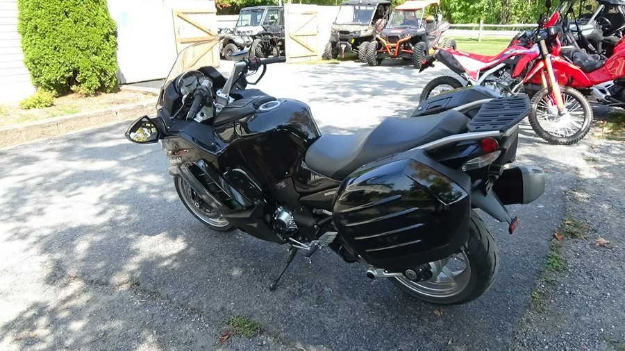 2009 Kawasaki Concours™ 14