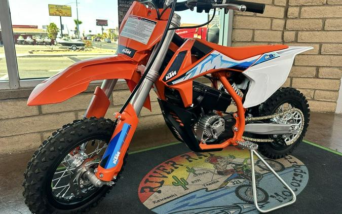 2024 KTM SX-E 3