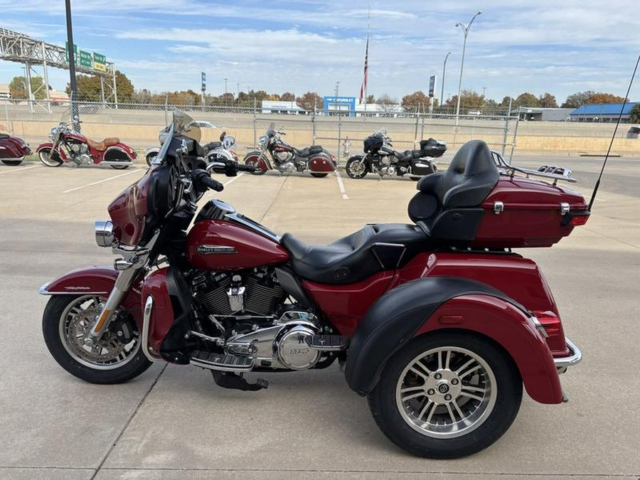 2021 Harley-Davidson® FLHTCUTG - Tri Glide® Ultra