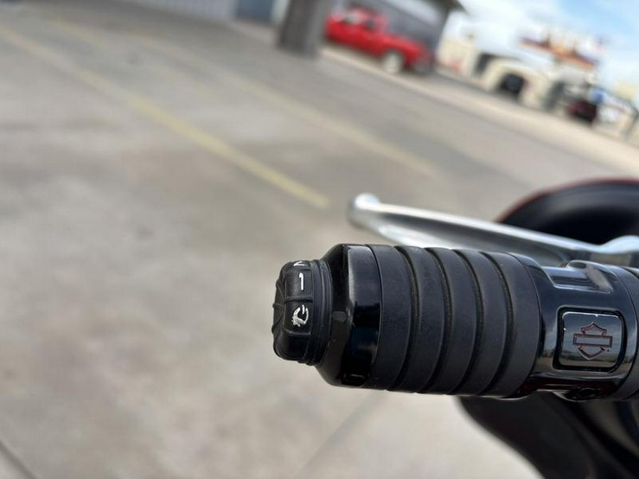 2021 Harley-Davidson® FLHTCUTG - Tri Glide® Ultra