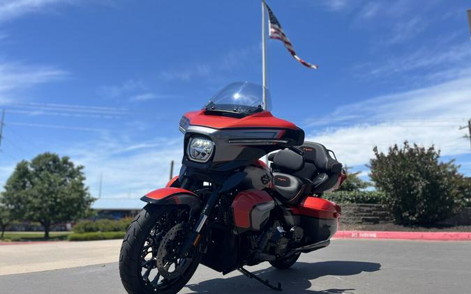 2026 Harley-Davidson® FLHXLSE CVO Street Glide Limited Citrus Heat CVO