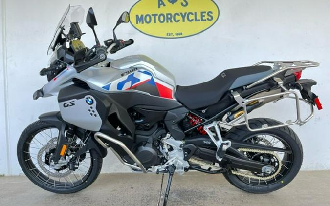 2024 BMW F 900 GS Adventure White Aluminum Metal Matte