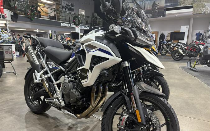 2026 Triumph Tiger 1200 Alpine Edition