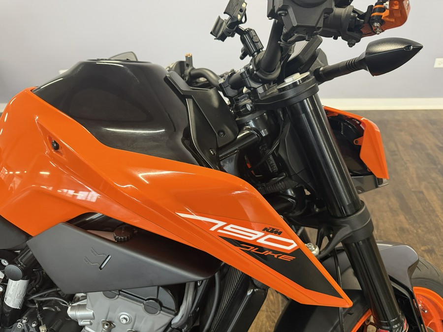 2020 KTM 790 Duke