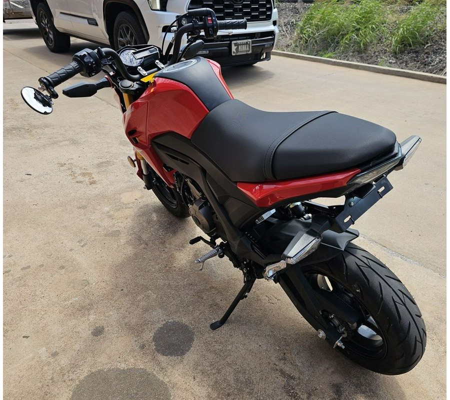 2023 Kawasaki Z125 Pro