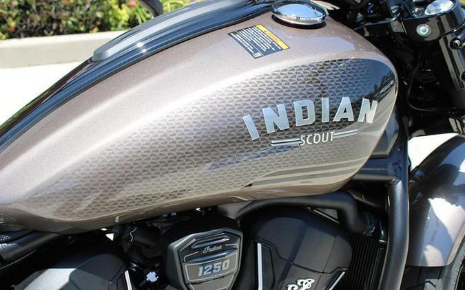 2025 Indian Motorcycle® Scout® Bobber Limited +Tech Nara Bronze Metallic