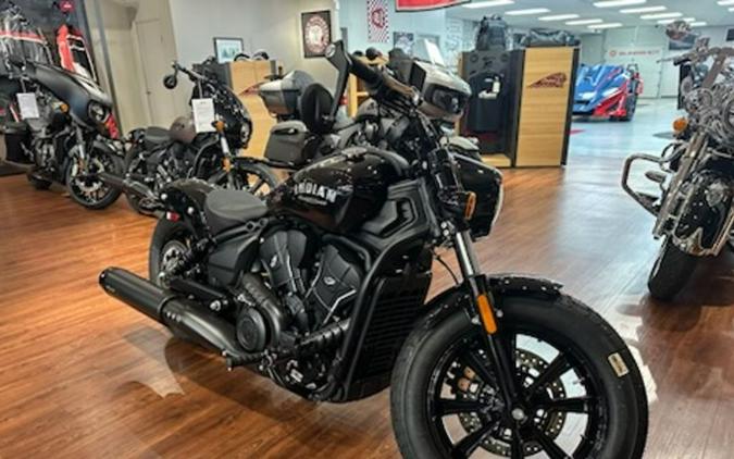 2025 Indian Motorcycle® Scout® Bobber Black Metallic