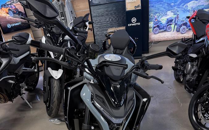 2026 CFMOTO 675 NK
